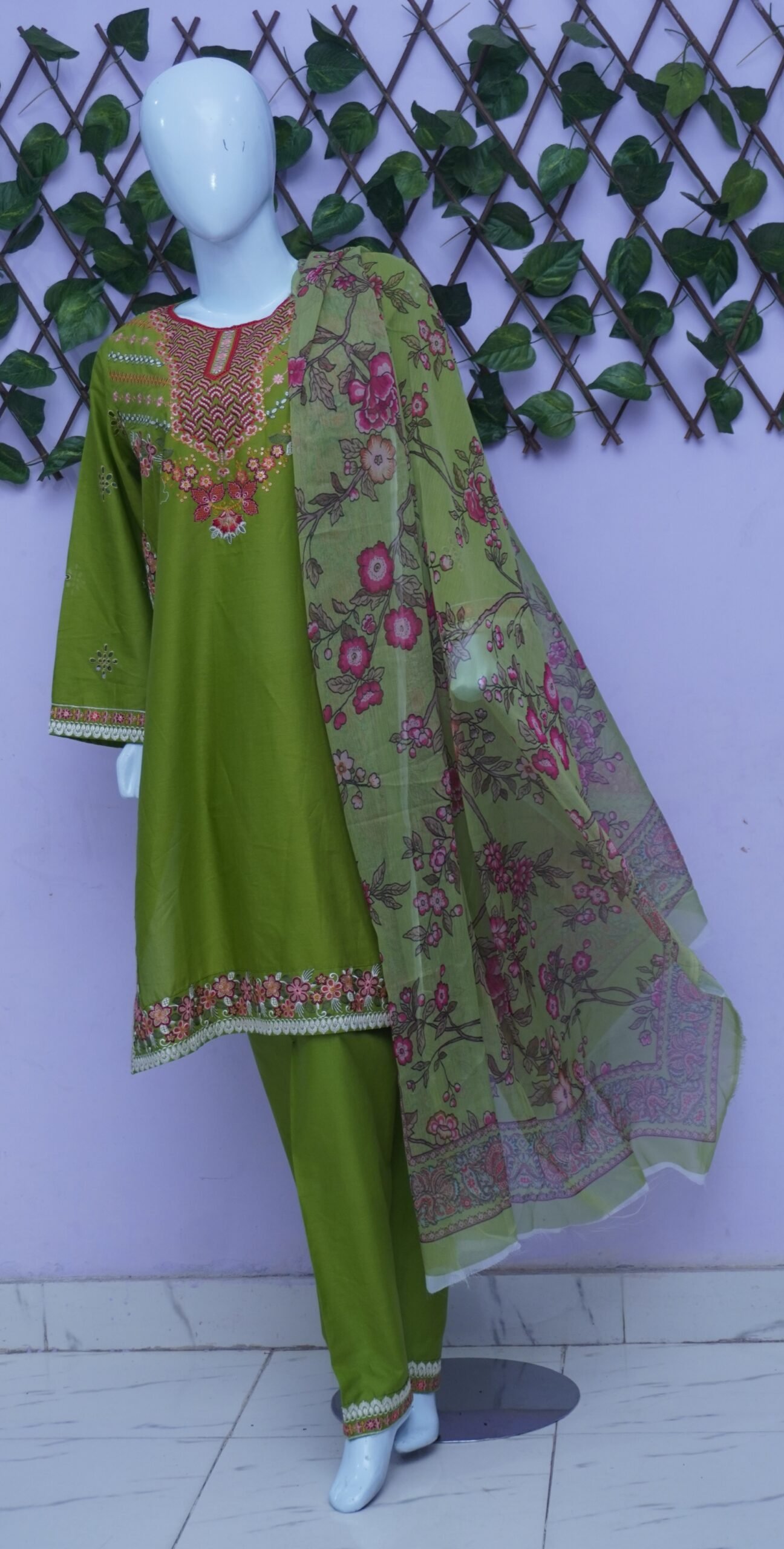 Embroidered Doria Lawn stiched 3Pc