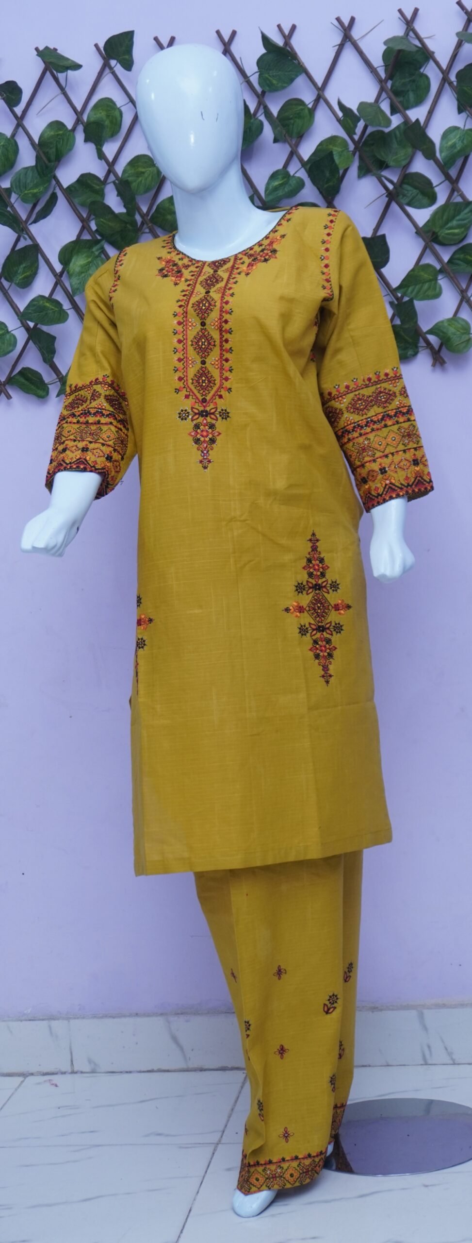 Embroidered doria lawn stiched 2Pc